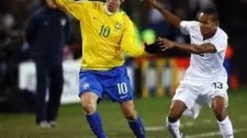 阿森纳半场0-1落后维拉，卡什精彩破门，埃泽争议进球遭吹！一触即发，悬念再起！